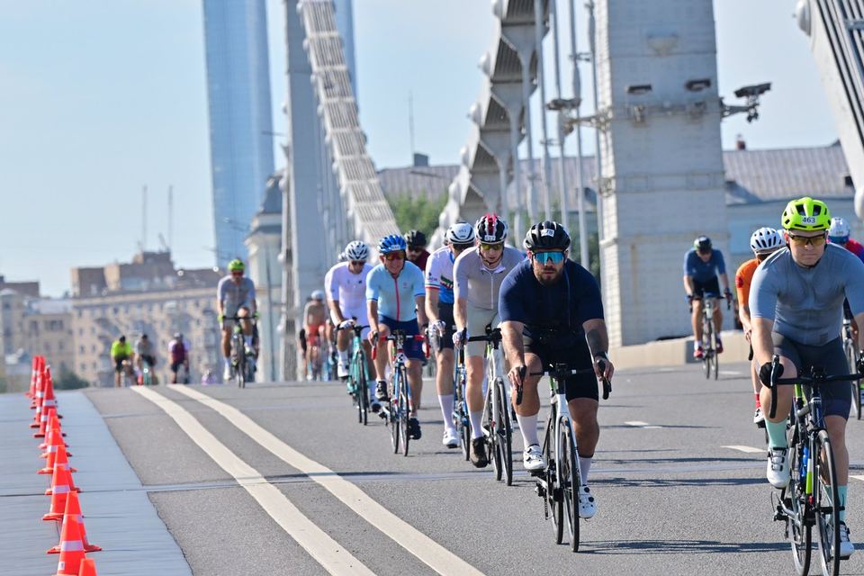 Фото f1f7b559ac38446c84658e80202d073f с события Cyclingrace Вечернее Садовое