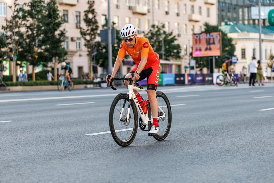 Фото b65c824def3342abad30123eef939ce0 с события Cyclingrace Вечернее Садовое