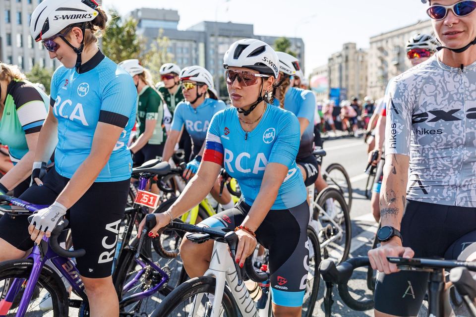 Фото 4d7f6464a10c406db71eaac8a6ddc742 с события Cyclingrace Вечернее Садовое