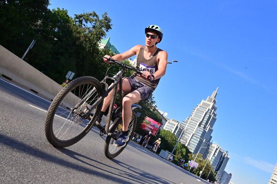 Фото 4852c1df0e8b44a3aaa34c04b3ebff08 с события Cyclingrace Вечернее Садовое