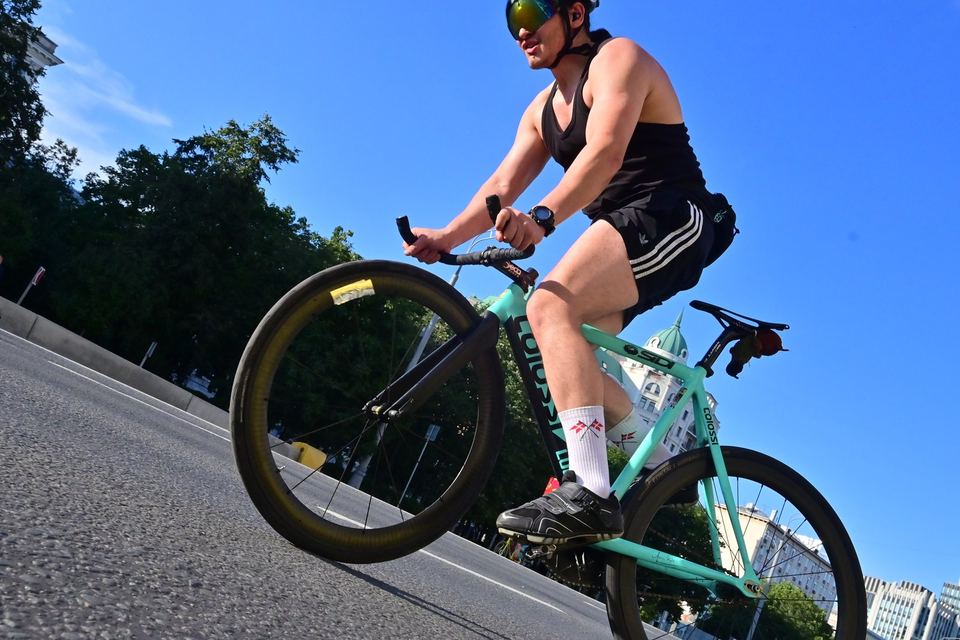 Фото 316b6556e1004bcca891d88ab3d44d35 с события Cyclingrace Вечернее Садовое