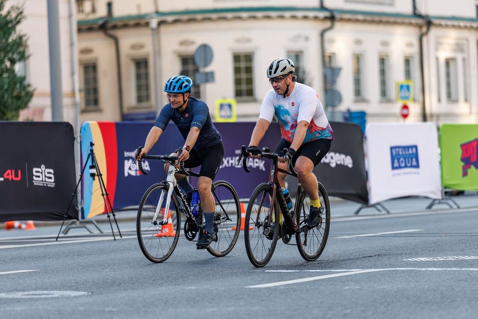 Фото ebf025cb012c4be090d380e96d5e1450 с события Cyclingrace Вечернее Садовое