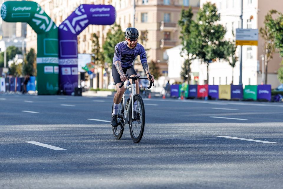 Фото d3313d89dfa146fe80119d6cef3f3dc4 с события Cyclingrace Вечернее Садовое