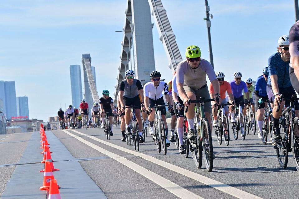 Фото bf9cf39f0c9e48a2a321a30ba69f2ff1 с события Cyclingrace Вечернее Садовое