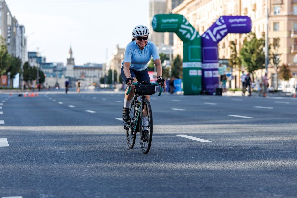 Фото 9ef3c4648e304fe2b322445cf6eadc81 с события Cyclingrace Вечернее Садовое