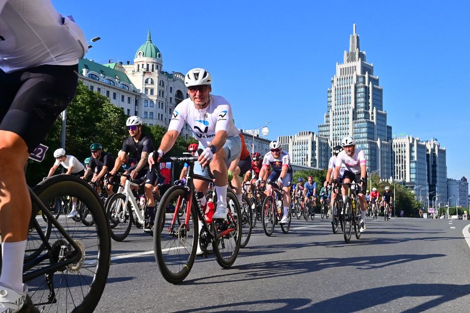 Фото e83e3d9da2de4f2cb951530177a48328 с события Cyclingrace Вечернее Садовое