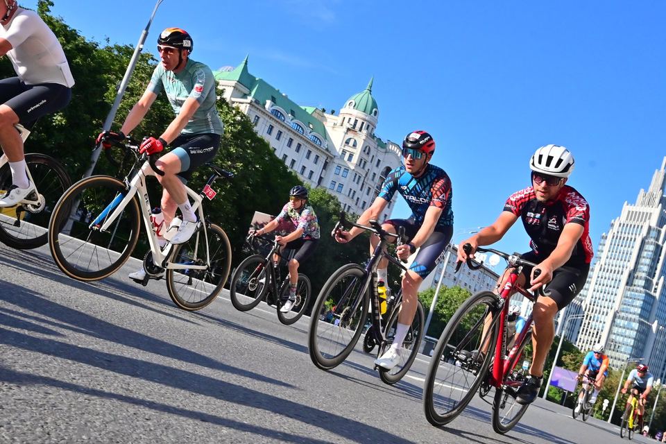 Фото 4d787c0d92184c32a1bb3056878ce651 с события Cyclingrace Вечернее Садовое