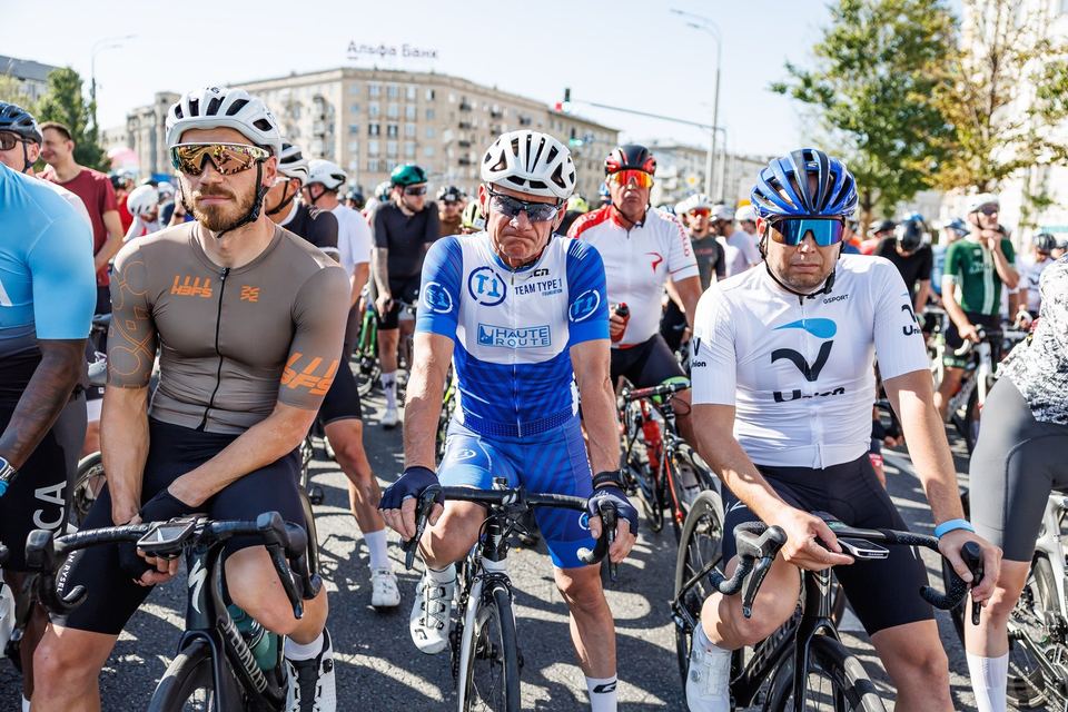 Фото 4cdb3b3f58214827921c6a09fc9e3808 с события Cyclingrace Вечернее Садовое