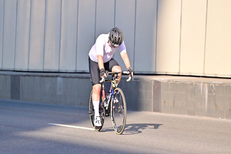 Фото fb8aaa38342444bc89e02794d57371d7 с события Cyclingrace Вечернее Садовое