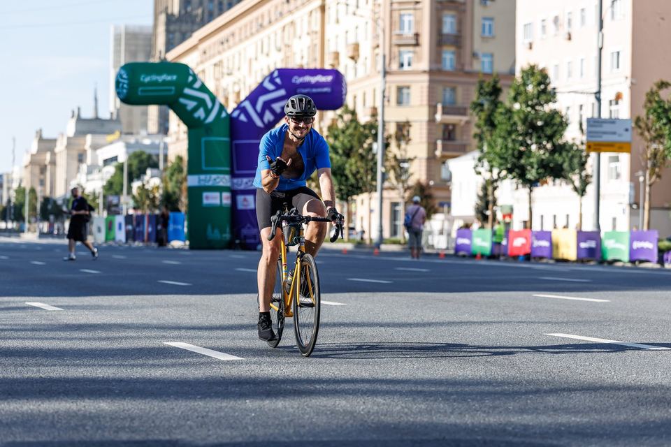 Фото c8b65bbcc34240689c331e1be80861fc с события Cyclingrace Вечернее Садовое