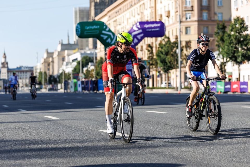 Фото 23f477bfaee445c0b993b686edede85b с события Cyclingrace Вечернее Садовое
