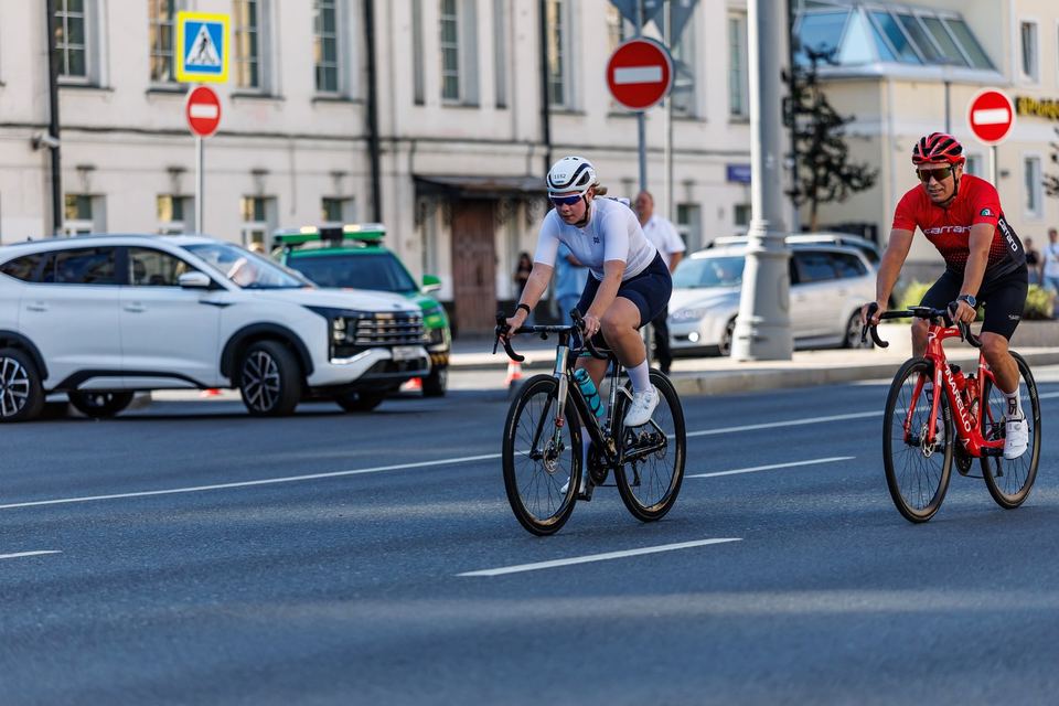 Фото cd8e3acbd3804b0a9a0cd0d540d48750 с события Cyclingrace Вечернее Садовое