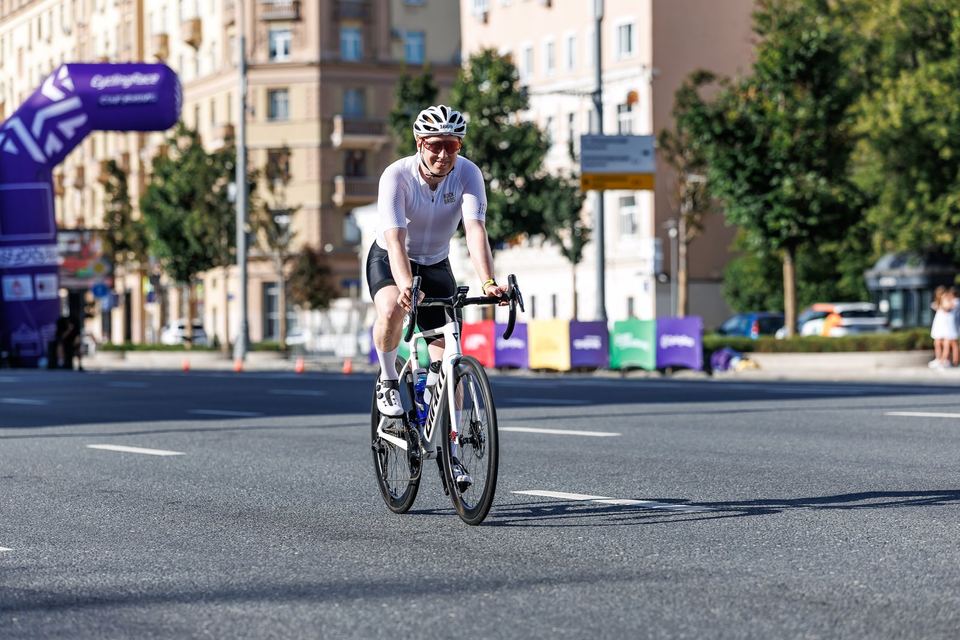 Фото 752d85b8f68c4e199e5b55101bb6ec33 с события Cyclingrace Вечернее Садовое