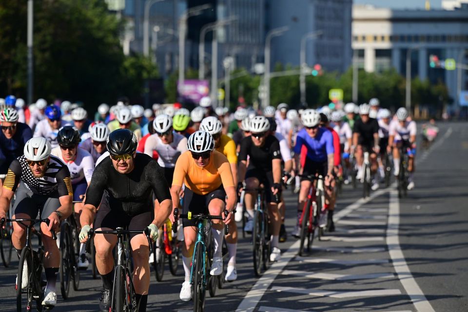 Фото 61b6deae6d8e476a98dec0df17b31572 с события Cyclingrace Вечернее Садовое