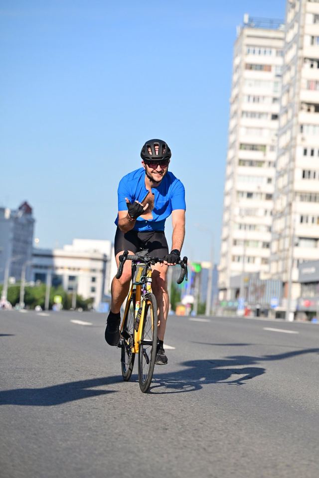 Фото 536ec3e0c1cf4e48b9c1ad0c2bb49e74 с события Cyclingrace Вечернее Садовое