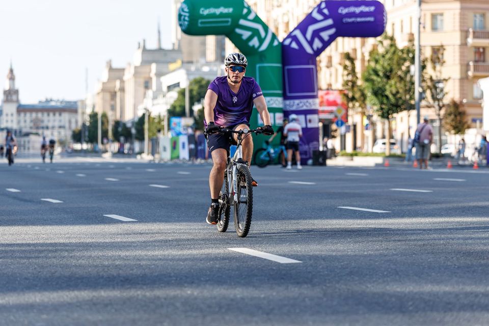 Фото 240f0e62d6a3452ca68f946d1488df16 с события Cyclingrace Вечернее Садовое