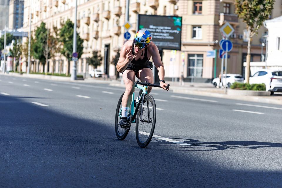 Фото a010d8a58236442b9d1cd95688bc307d с события Cyclingrace Вечернее Садовое