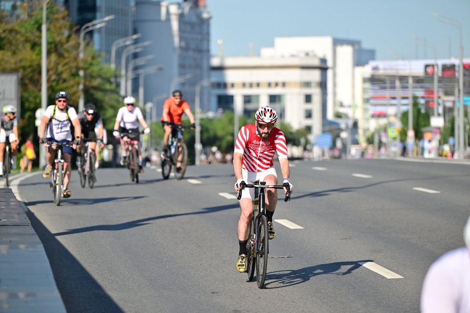 Фото 9d607d62ca0c455fa26f5cdb71e615a4 с события Cyclingrace Вечернее Садовое