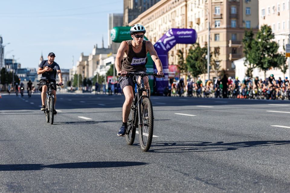 Фото 1340060ecbaf4c3daf3bd8e1e0374520 с события Cyclingrace Вечернее Садовое