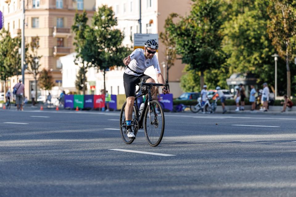 Фото 29d0eb0d5d754a87964cf5684d18a033 с события Cyclingrace Вечернее Садовое