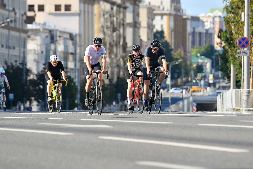 Фото 4af6d006298e47e78cda539ddf29a710 с события Cyclingrace Вечернее Садовое