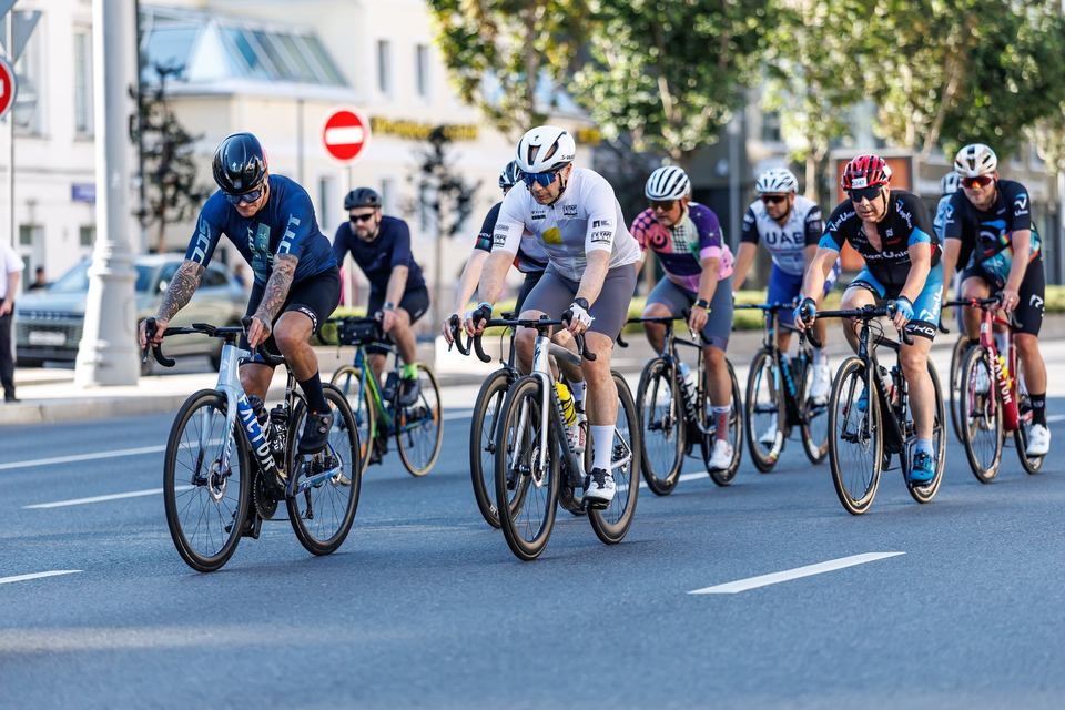 Фото b56334fd30ae44a5af1296156752136c с события Cyclingrace Вечернее Садовое