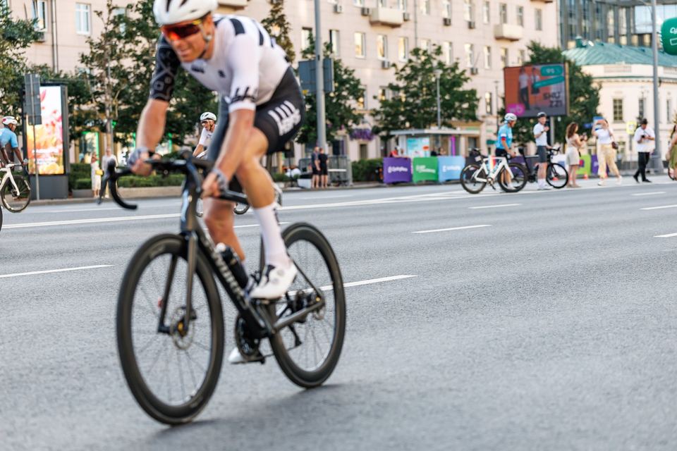 Фото 1d44a88260224b7bb69166b14adc0032 с события Cyclingrace Вечернее Садовое