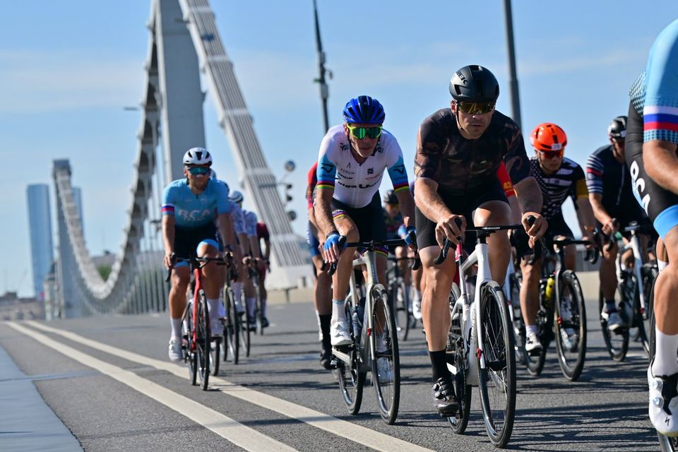 Фото e3168bc569e341d5b338855091ed8566 с события Cyclingrace Вечернее Садовое