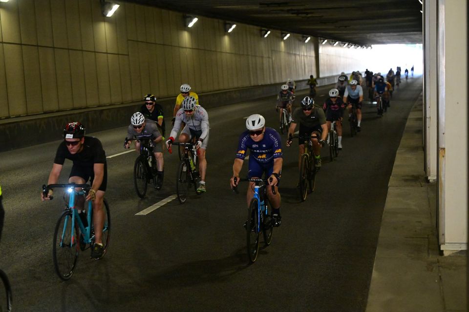 Фото 4019eea5f2714e80bd96df57226f67e1 с события Cyclingrace Вечернее Садовое