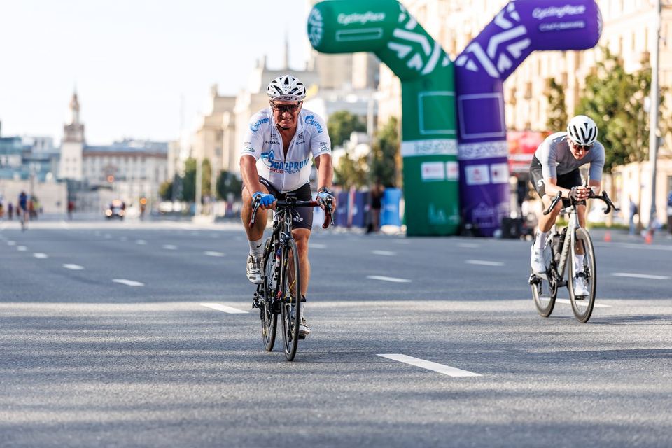 Фото a93e59d4386942cf8517388b8c3629e7 с события Cyclingrace Вечернее Садовое