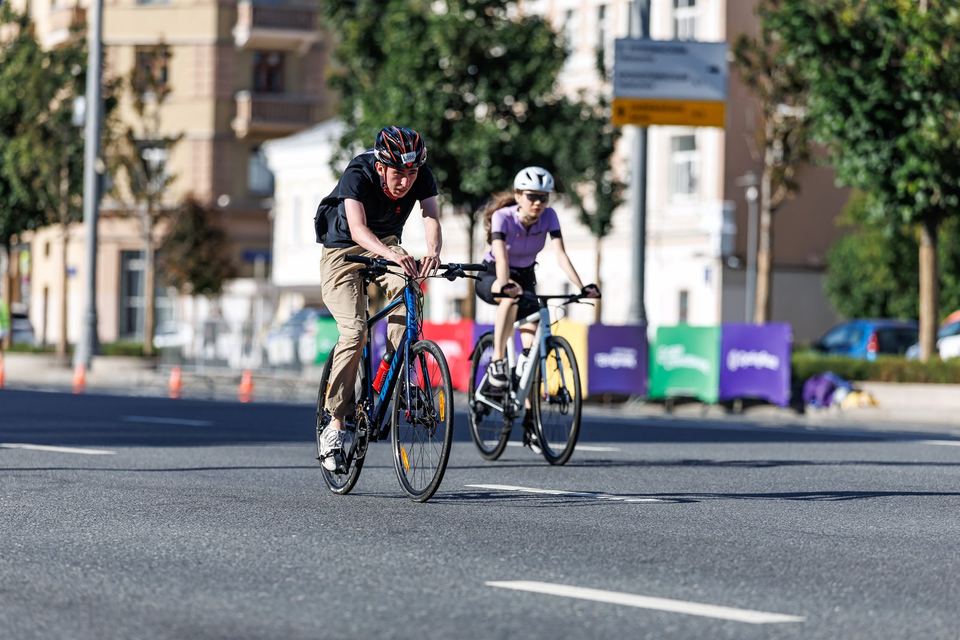 Фото 0651a37785a94c098b49b1f630006f02 с события Cyclingrace Вечернее Садовое