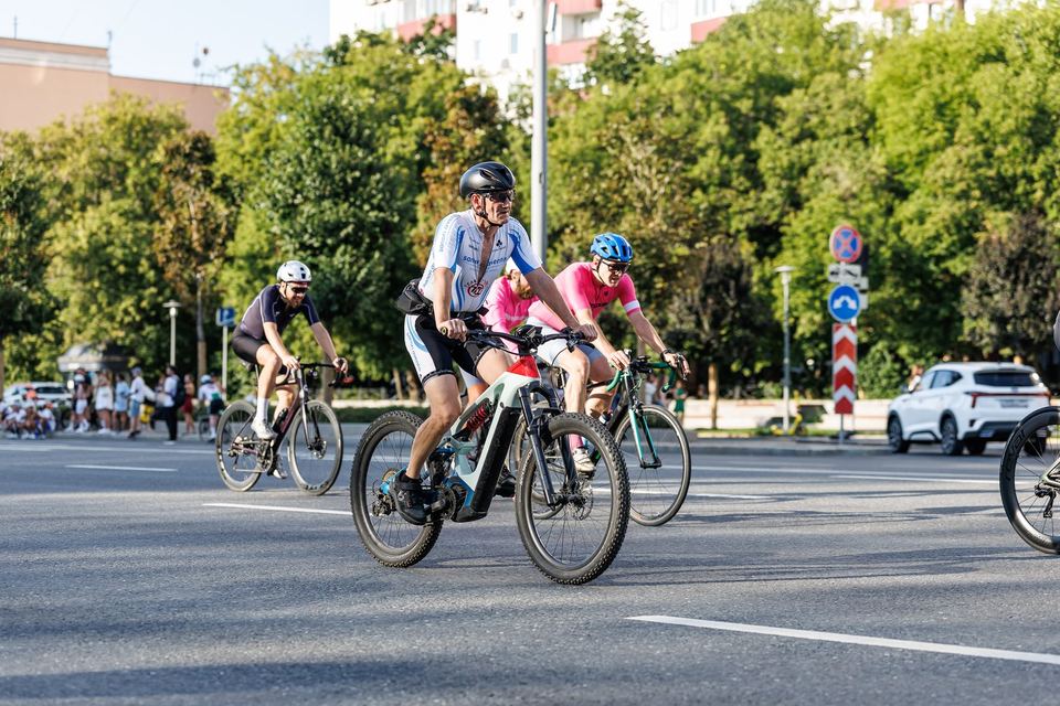 Фото b38c0d4d21fb4edd85170eb0bca68fd0 с события Cyclingrace Вечернее Садовое