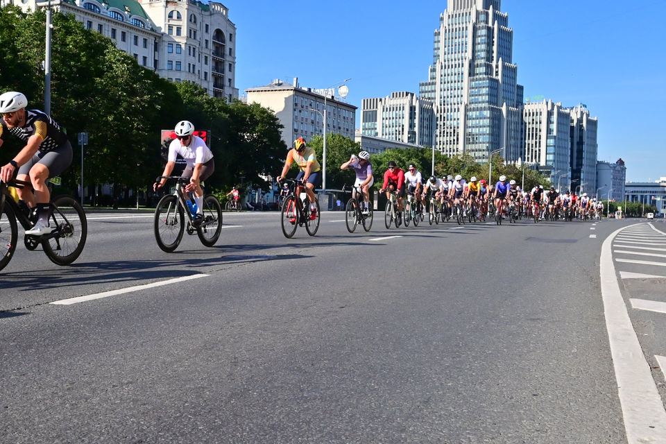 Фото 0e0698514d1342f28a29501316941c31 с события Cyclingrace Вечернее Садовое
