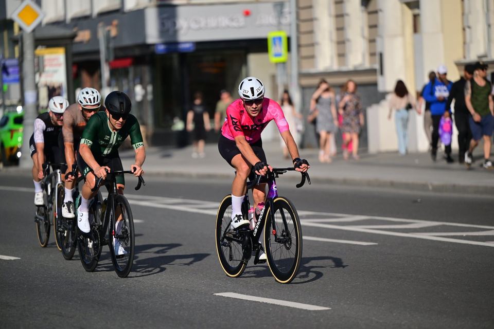 Фото 119208a7ff8041ac8629a348278e7cc7 с события Cyclingrace Вечернее Садовое