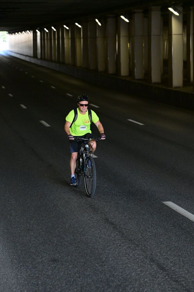Фото 3a3eef13bdd742358c050f0bf2d5bf51 с события Cyclingrace Вечернее Садовое