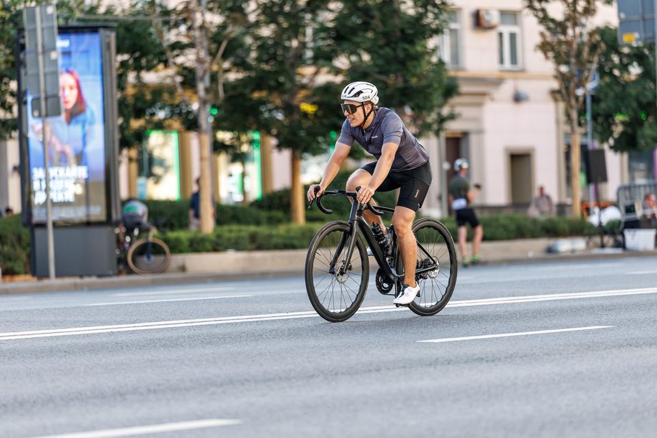 Фото 4153d24e203e4f08a3c3580c3ed3d028 с события Cyclingrace Вечернее Садовое