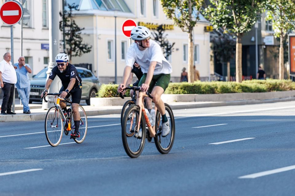 Фото 65fe72d0ce1f4f17950fd432c19dcb66 с события Cyclingrace Вечернее Садовое