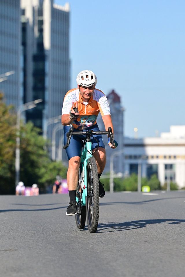 Фото b3b021e3ec0642a58720fcfa9cf72364 с события Cyclingrace Вечернее Садовое