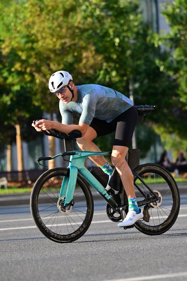 Фото a0240cf3f15d49e68b2ce630eb0f57d6 с события Cyclingrace Вечернее Садовое