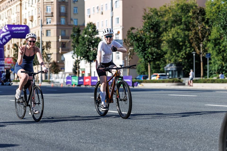 Фото b52223a4261e40e3afb51ede3bec0124 с события Cyclingrace Вечернее Садовое