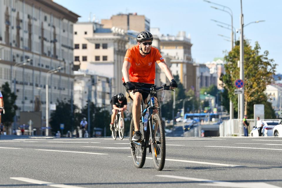 Фото 60f4b9b3c1654b03b02c4a89b07513ff с события Cyclingrace Вечернее Садовое