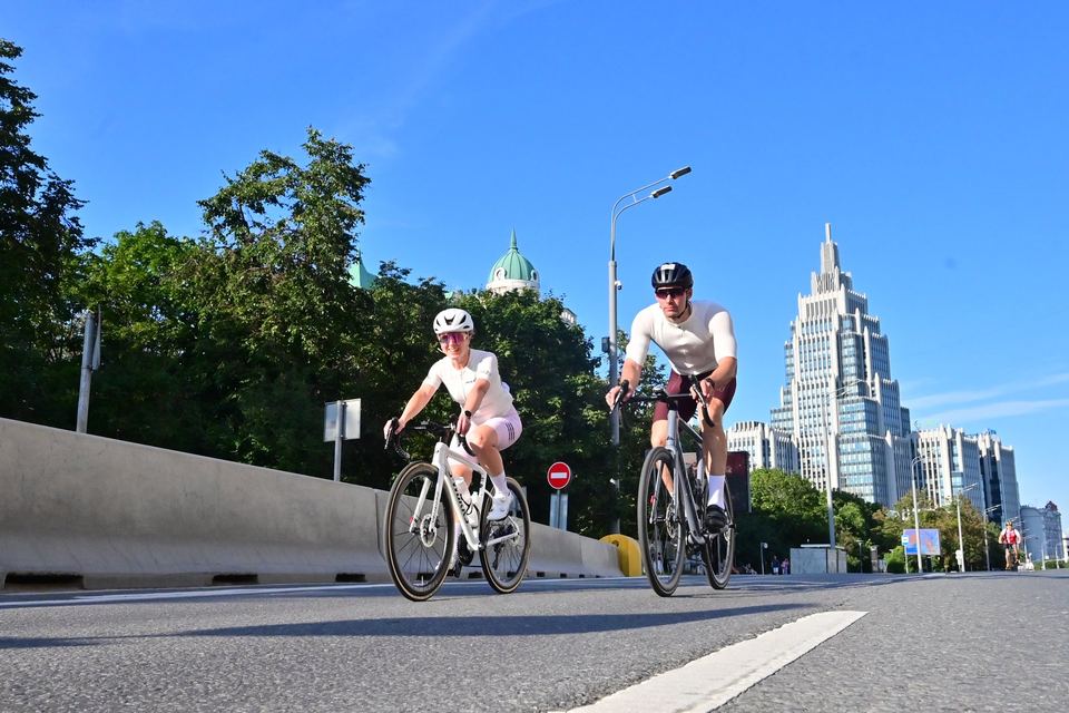 Фото c7cbdb3bee36456ca1bc086cd4335b3b с события Cyclingrace Вечернее Садовое