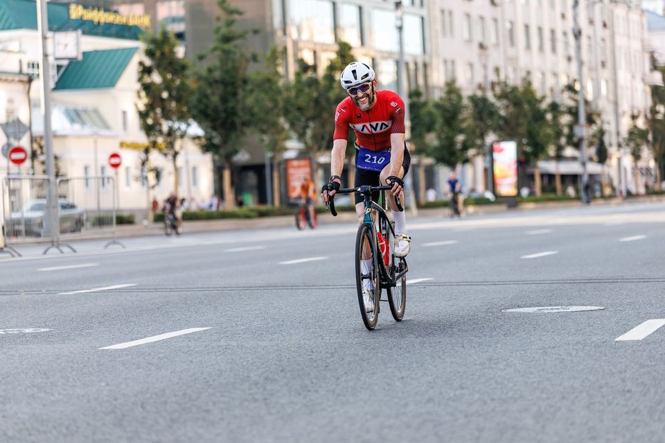 Фото a76c46850ea54296a94a16959ab4ddda с события Cyclingrace Вечернее Садовое