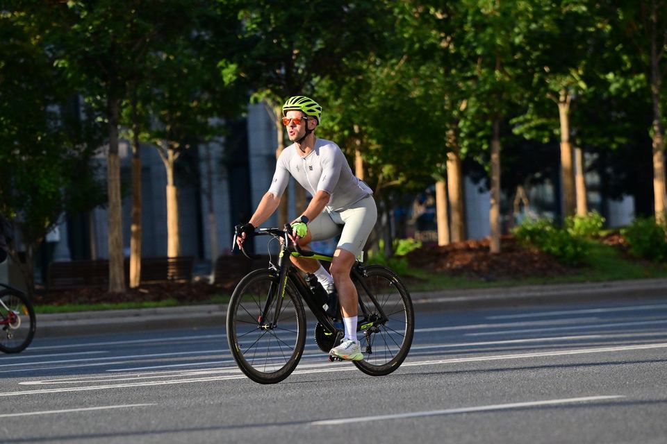 Фото 01e68ba0accc4f8cac4e1517118dd887 с события Cyclingrace Вечернее Садовое