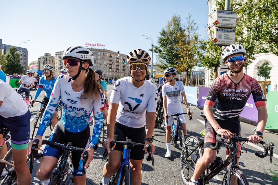 Фото 456d6cb98165401db5badc10497dbcd0 с события Cyclingrace Вечернее Садовое
