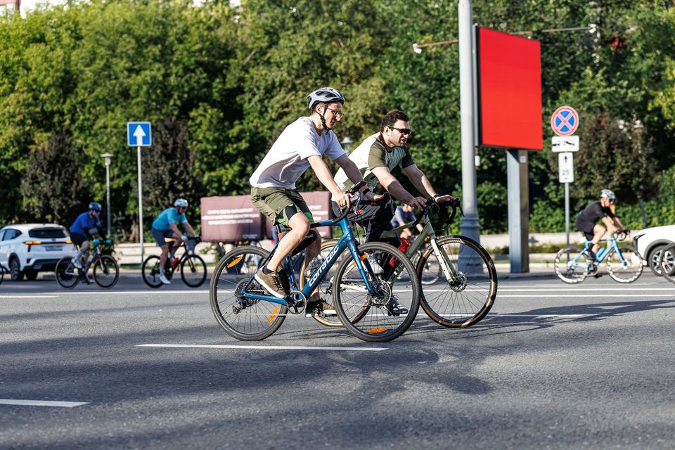 Фото 996ce84ddd9245f18070fa943a6d3271 с события Cyclingrace Вечернее Садовое