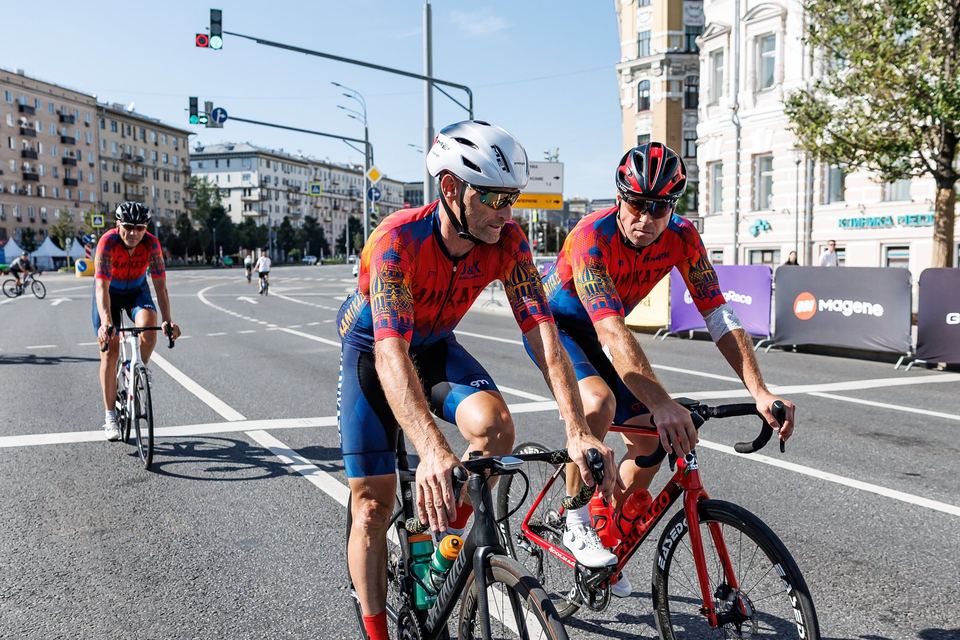 Фото f30b6376fae040f6a43ecf7ddd66c90d с события Cyclingrace Вечернее Садовое