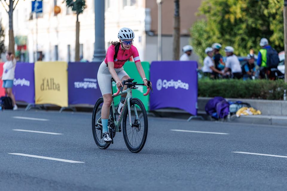 Фото 2b657a91f3dd4becb3e72426352f9cae с события Cyclingrace Вечернее Садовое
