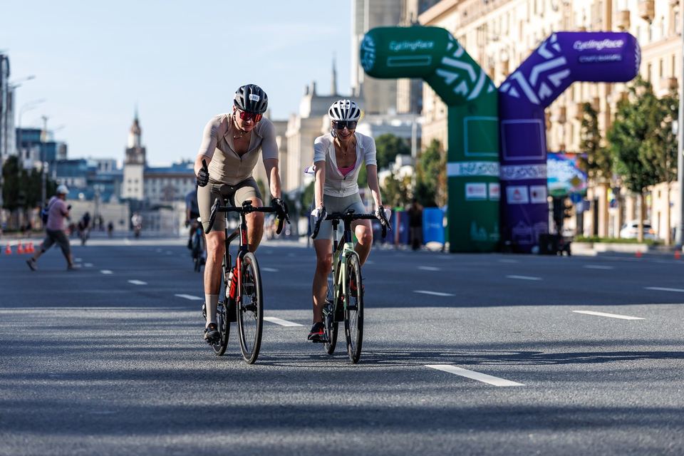 Фото ee3aa6e99b484c7690ac5a9becf7221f с события Cyclingrace Вечернее Садовое