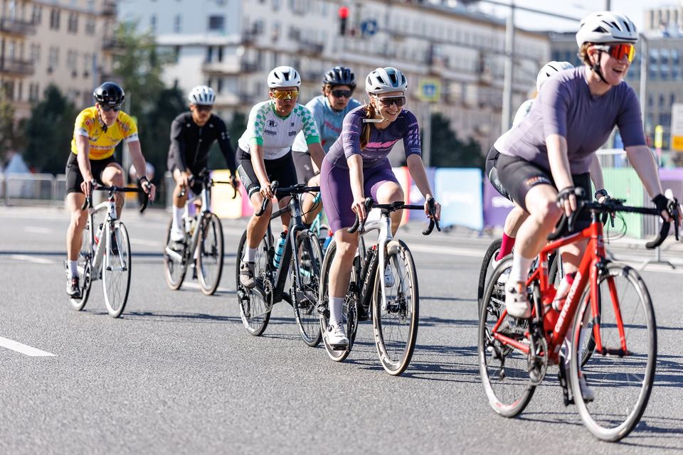 Фото 9f9fc22bfd80442f82a7eb3e4a0627fc с события Cyclingrace Вечернее Садовое